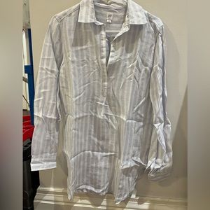 GAP tunic blouse
